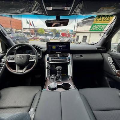 Toyota Land Cruiser 2025