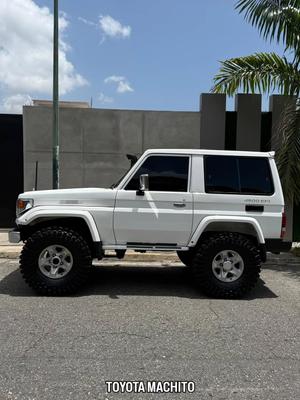 Toyota Land Cruiser 2009