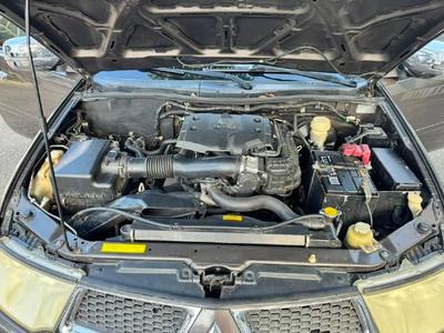 Mitsubishi Montero 2014