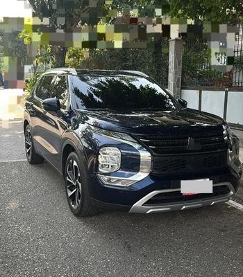 Mitsubishi Outlander 2025