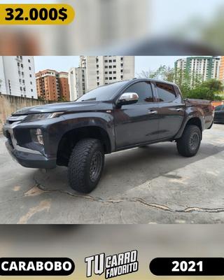Mitsubishi L200 2021