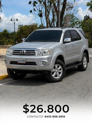 Toyota Fortuner 2011