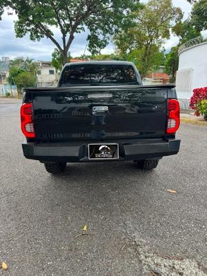 Toyota Hilux 2015