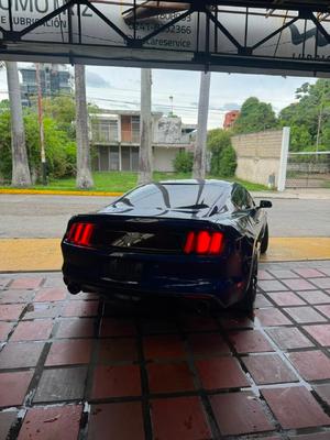 Ford Mustang 2015
