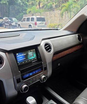 Toyota Tundra 2015