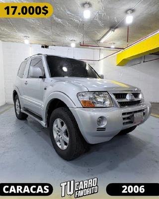 Mitsubishi Montero 2006