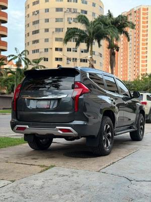 Mitsubishi Montero Sport 2025