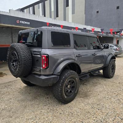 Ford Bronco 2024