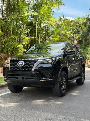 Toyota Fortuner EXR 2025