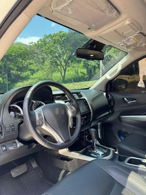 Nissan Terra 2022