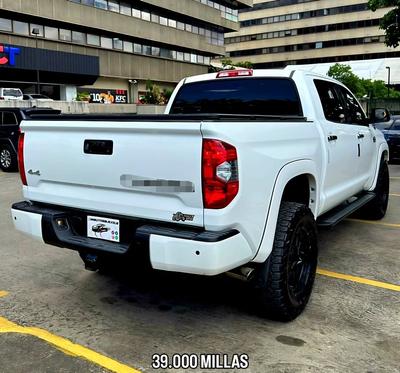 Toyota Tundra 2016