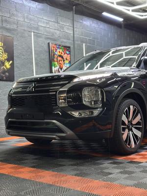 Mitsubishi Outlander 2026