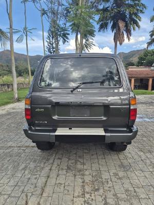Toyota Land Cruiser 2005