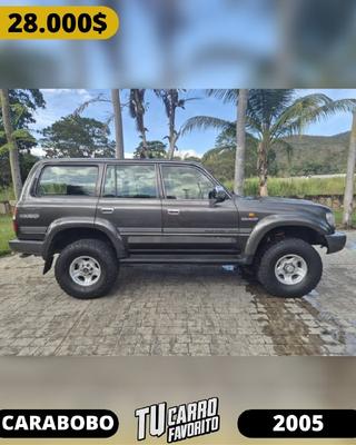 Toyota Land Cruiser 2005
