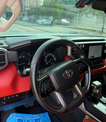 Toyota Tundra 2024