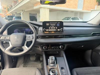 Mitsubishi Outlander 2025