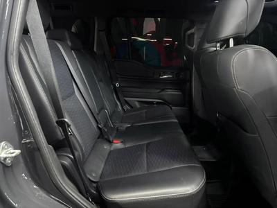 Toyota Prado 2025