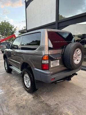 Toyota Meru 2007