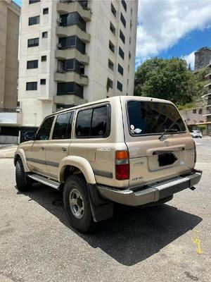 Toyota Land Cruiser 2001