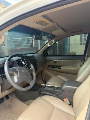 Toyota Fortuner 2013