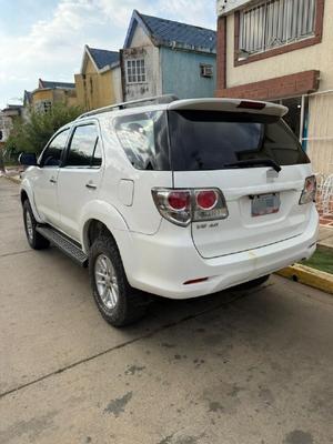 Toyota Fortuner 2013