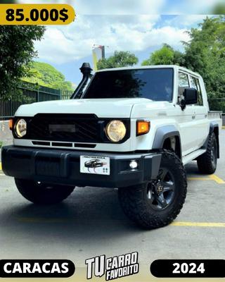 Toyota Land Cruiser (Hembrita) LX V6 2024