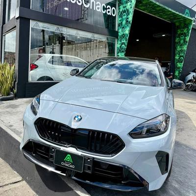 BMW 225 2025