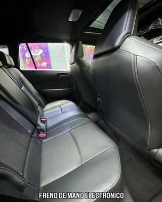 Toyota Corolla Cross 2025