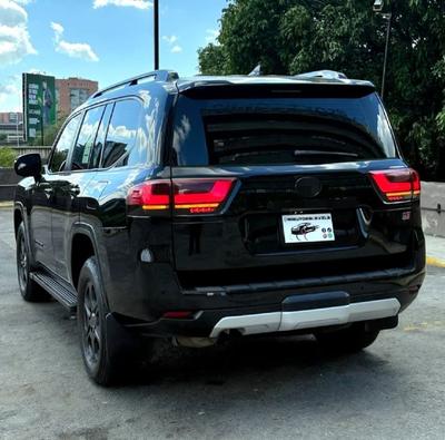 Toyota Land Cruiser 2023
