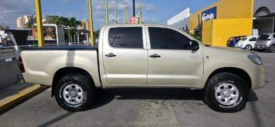 Toyota Hilux 2014