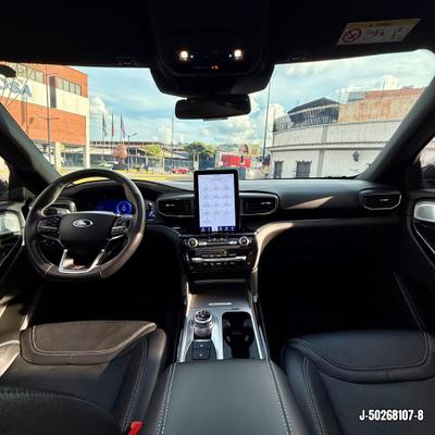 Ford Explorer 2023