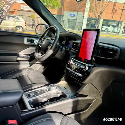Ford Explorer 2023