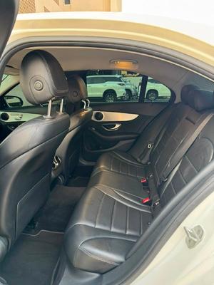 Mercedes-Benz C300 2016