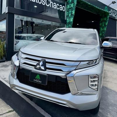 Mitsubishi Montero 2022