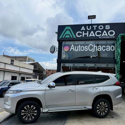 Mitsubishi Montero 2022