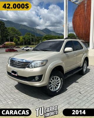 Toyota Fortuner 2014
