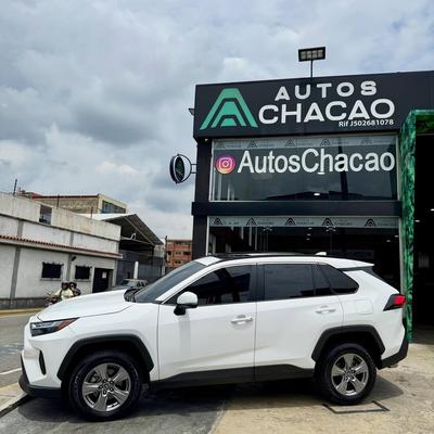 Toyota RAV4 XLE 2023