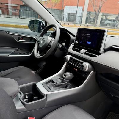 Toyota RAV4 XLE 2023