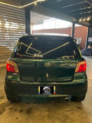Toyota Yaris 2002