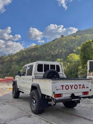 Toyota Land Cruiser LC79 2025