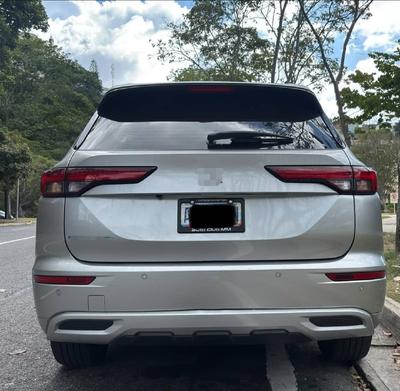 Mitsubishi Outlander 2024