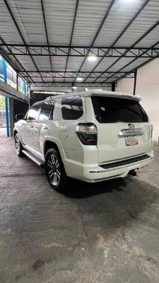 Toyota 4Runner 2018
