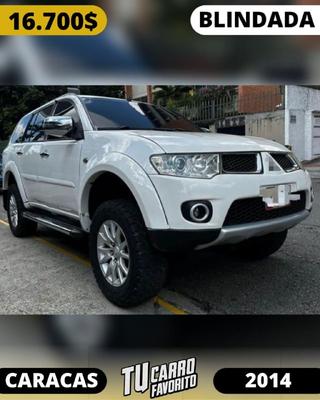 Mitsubishi Montero Sport 2014