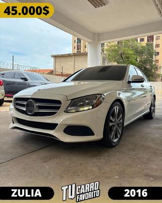 Mercedes-Benz C300 2016