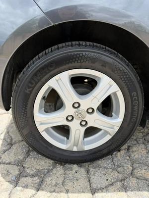 Toyota Yaris 2011