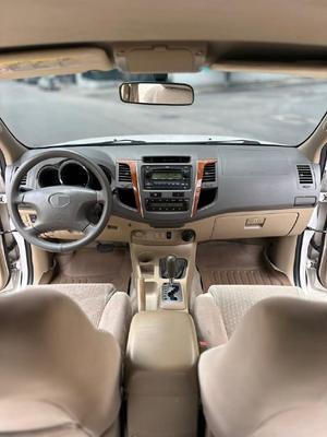 Toyota Fortuner 2012