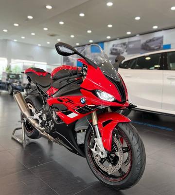 BMW S1000 RR 2024