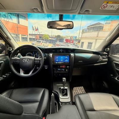 Toyota Fortuner 2025