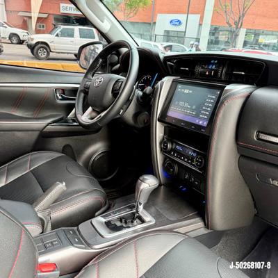 Toyota Fortuner 2024