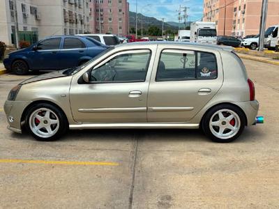 Renault Clio 2006